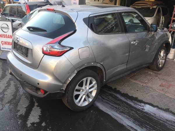 Nissan Juke 2011-2018 Sağ Ön Kapı Sökme Yedek Parça