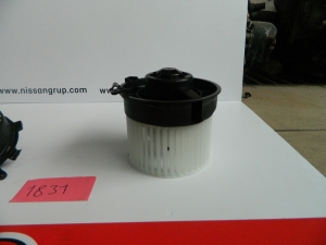 Nissan X-Trail T31-2010-2013 Kalorifer Motoru Orjinal Par&ccedil;a